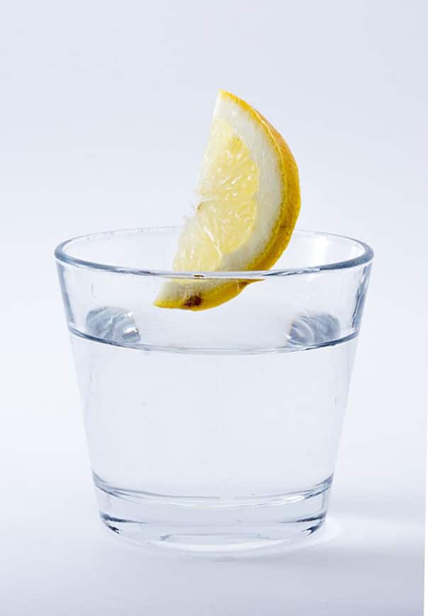 вода-с-лимоном-и-имбирем